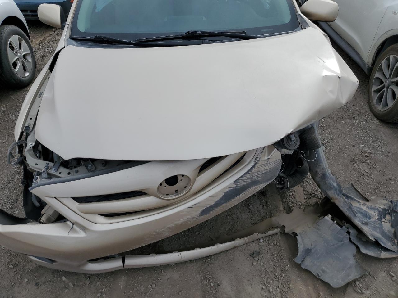 2011 Toyota Corolla Base VIN: 647896 Lot: 89218215