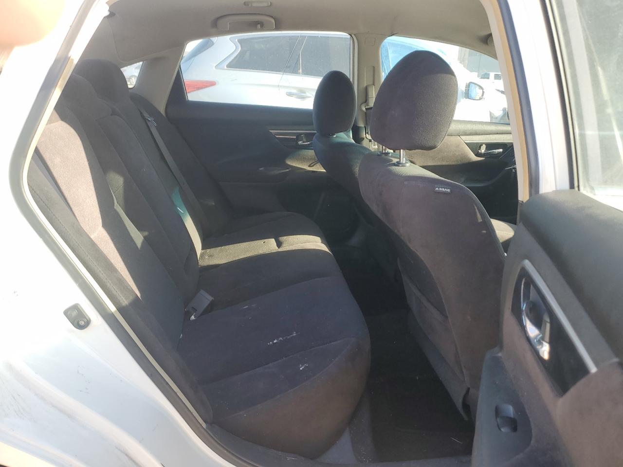 2013 Nissan Altima - Image 10