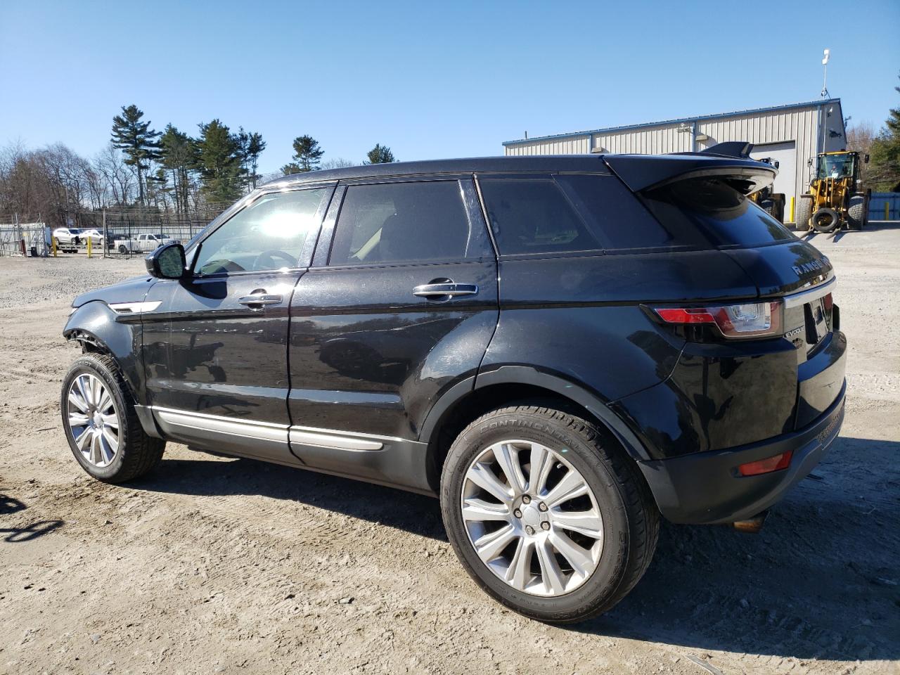 2016 Land Rover Range Rover - Image 2