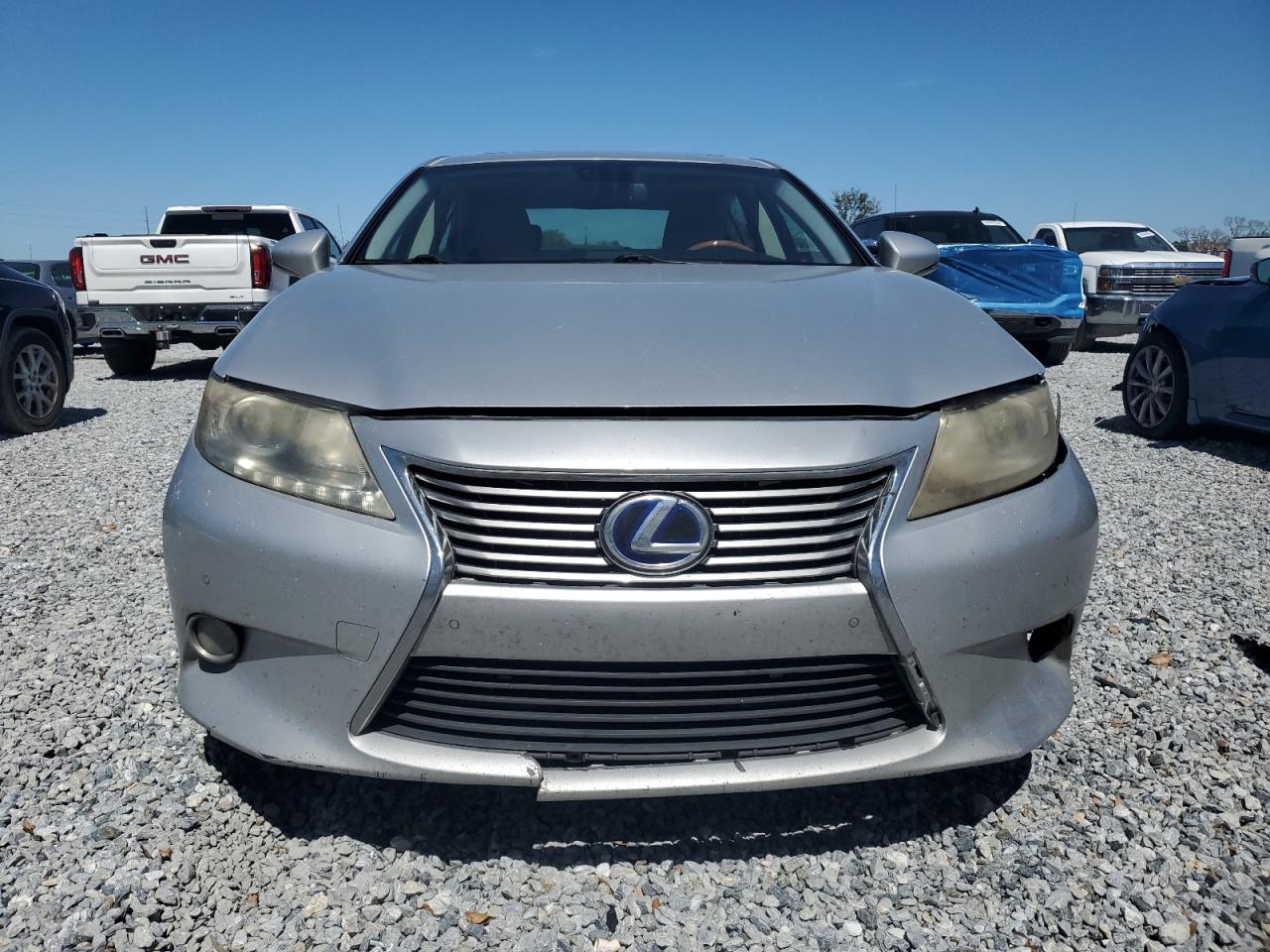 2013 Lexus ES - Image 5