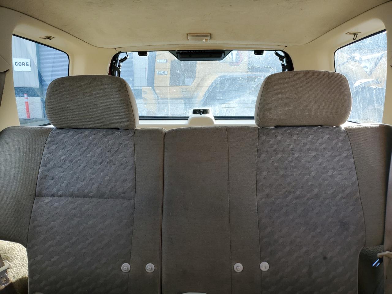 1998 Nissan Pathfinder - Image 10