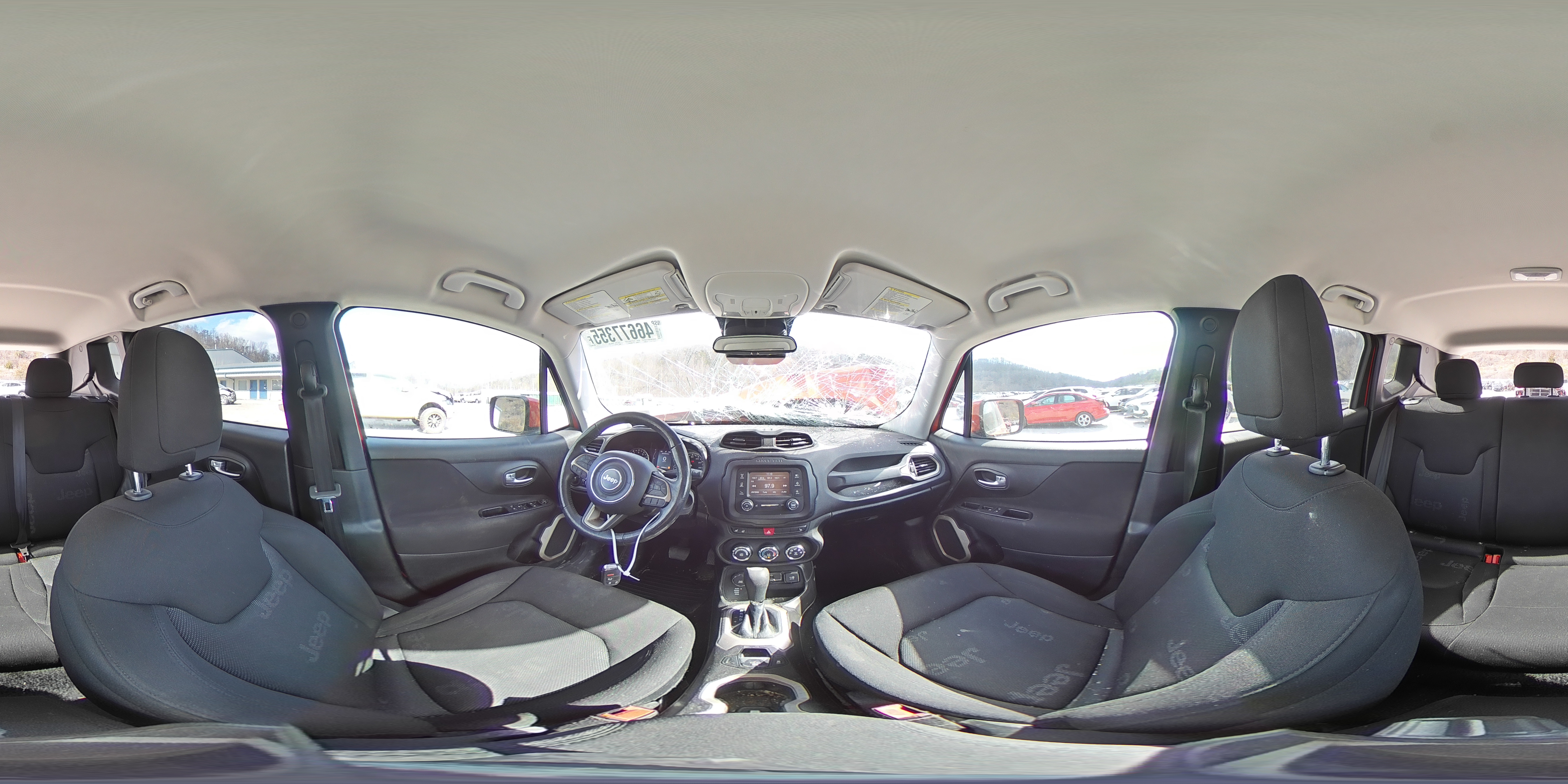 2017 Jeep Renegade - Image 13