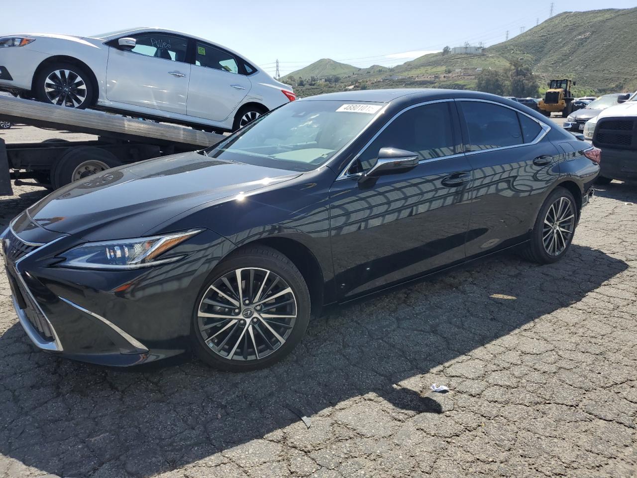 2023 Lexus Es 300H Base продається в Colton, CA - Rear End