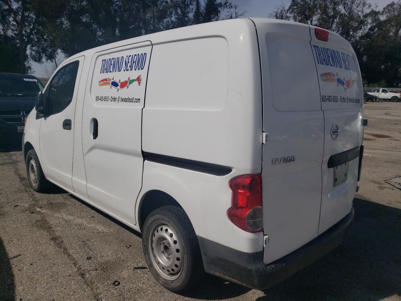2015 Nissan NV - Image 2