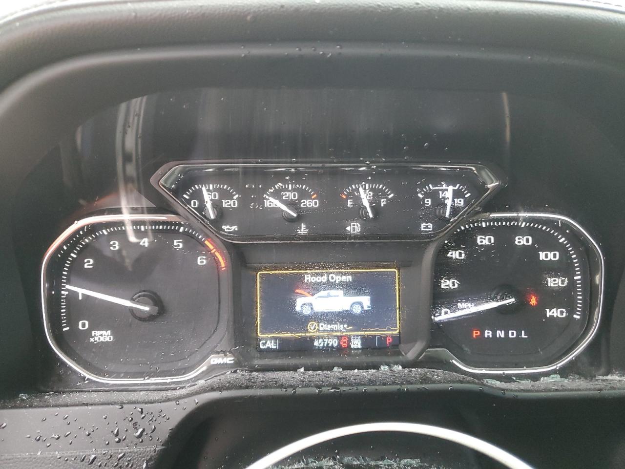 2022 GMC Sierra - Image 9