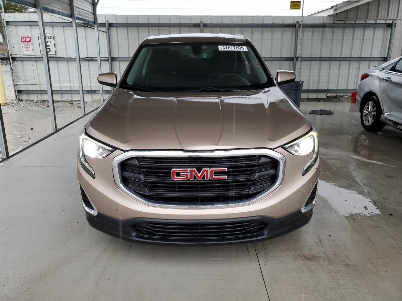 2018 GMC Terrain - Image 5