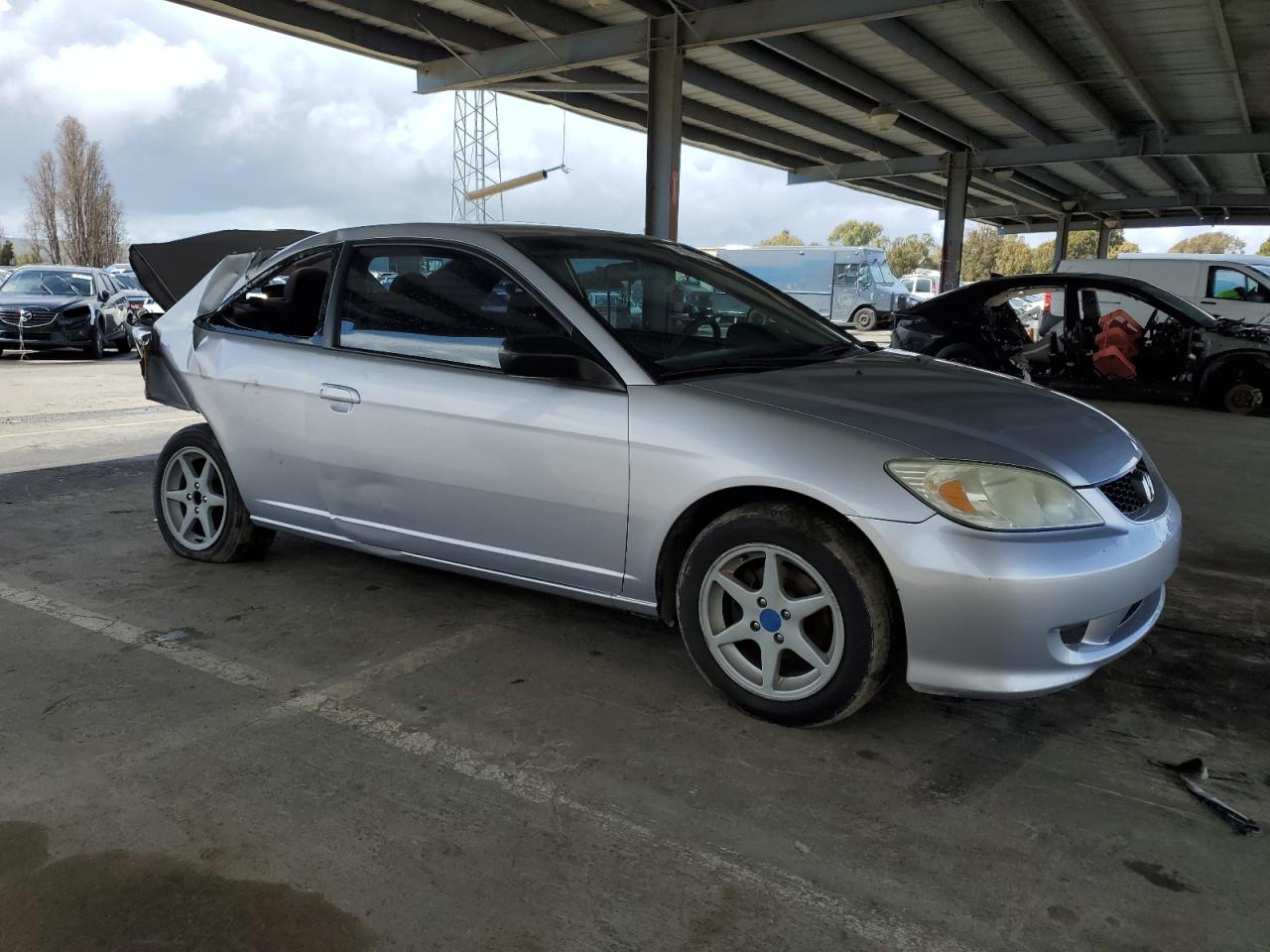 2005 Honda Civic - Image 4