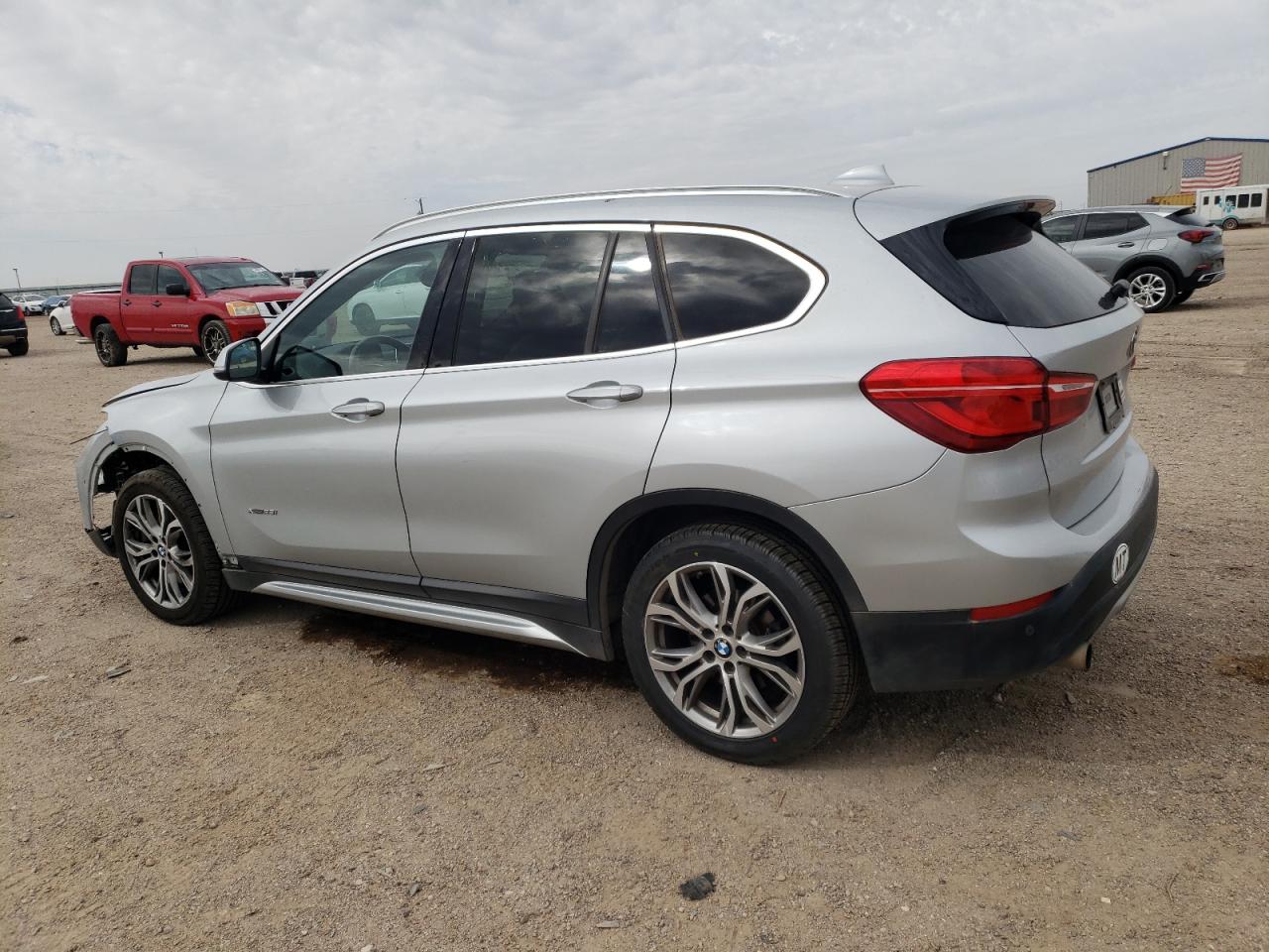 2017 BMW X1 - Image 2