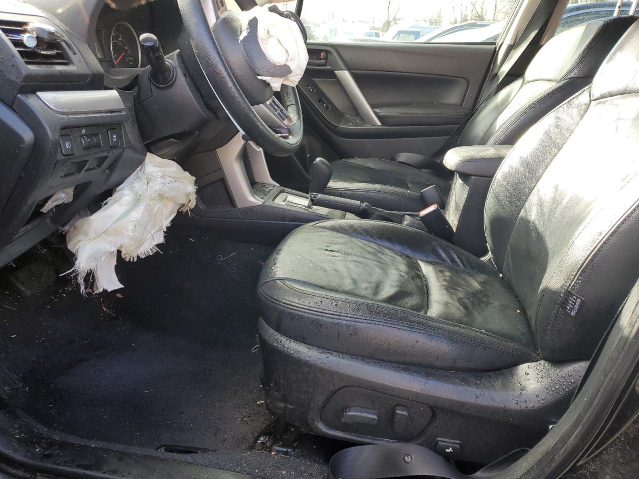 2015 Subaru Forester - Image 7