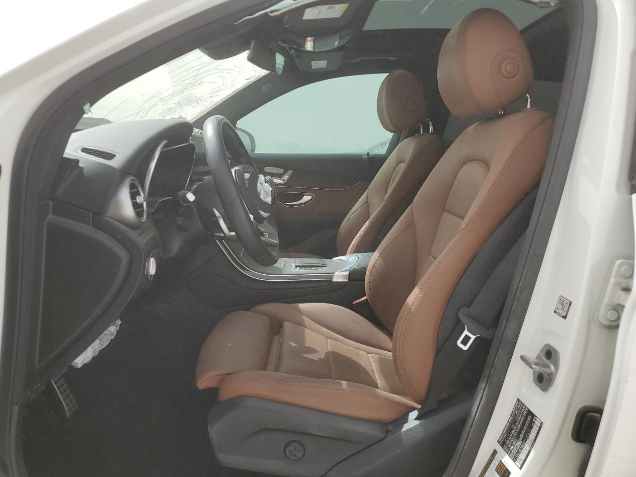2021 Mercedes-Benz GLC - Image 7