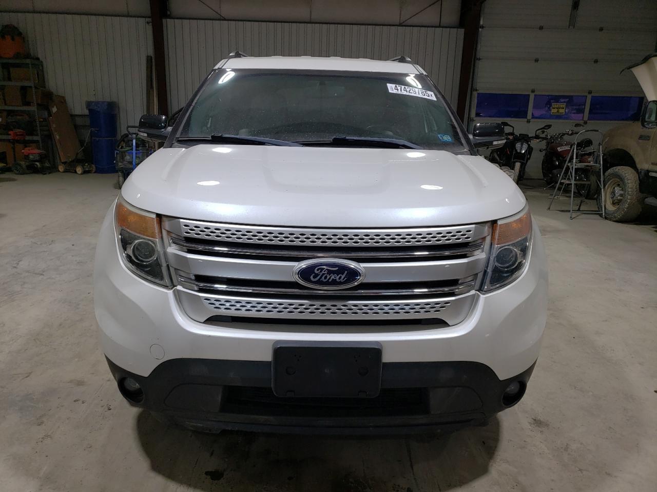 2014 Ford Explorer - Image 5