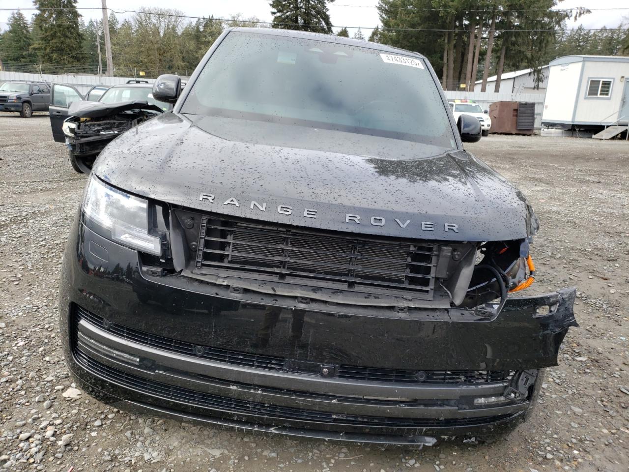2024 Land Rover Range Rover - Image 5