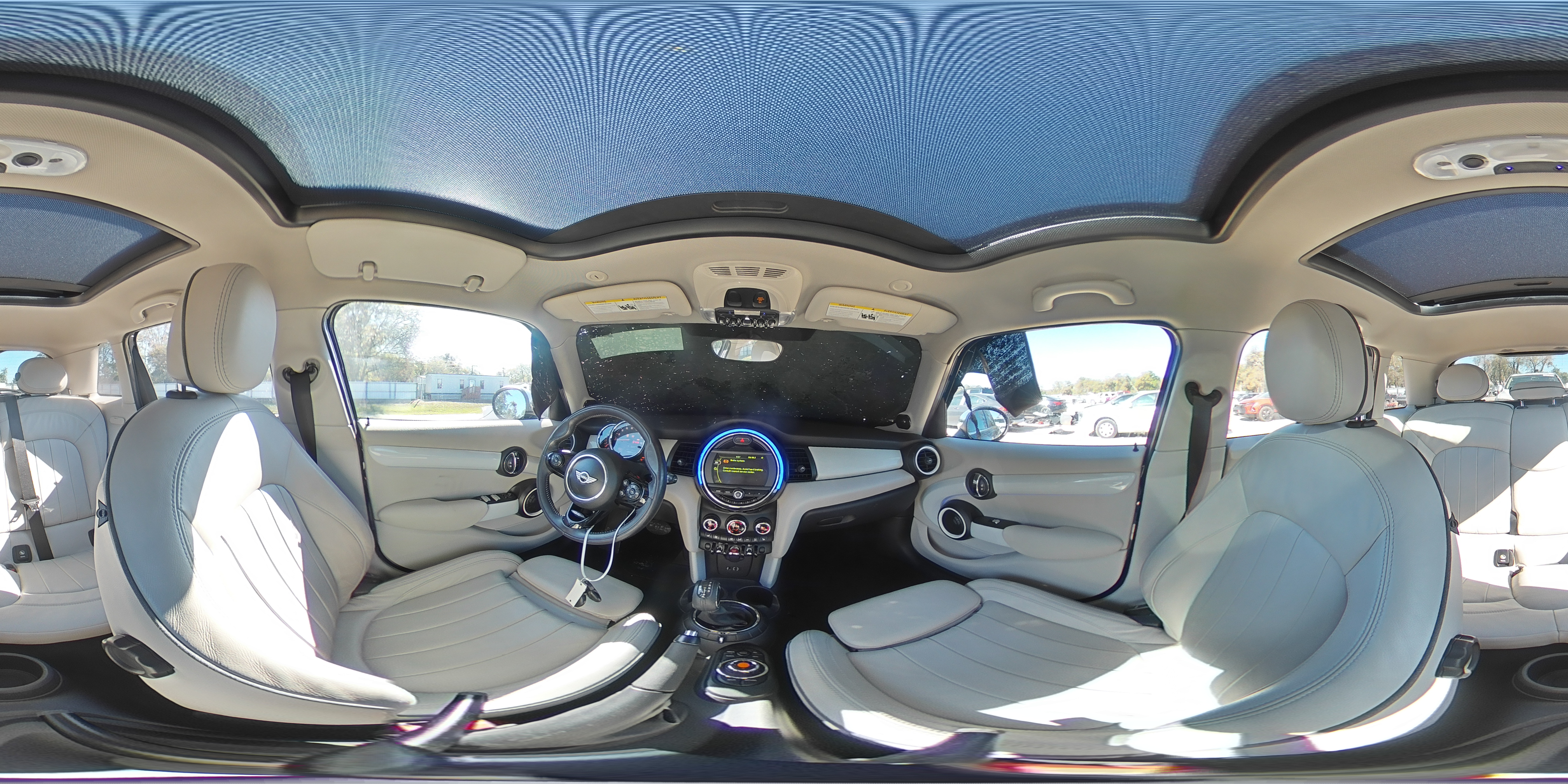 2015 MINI Cooper - Image 14