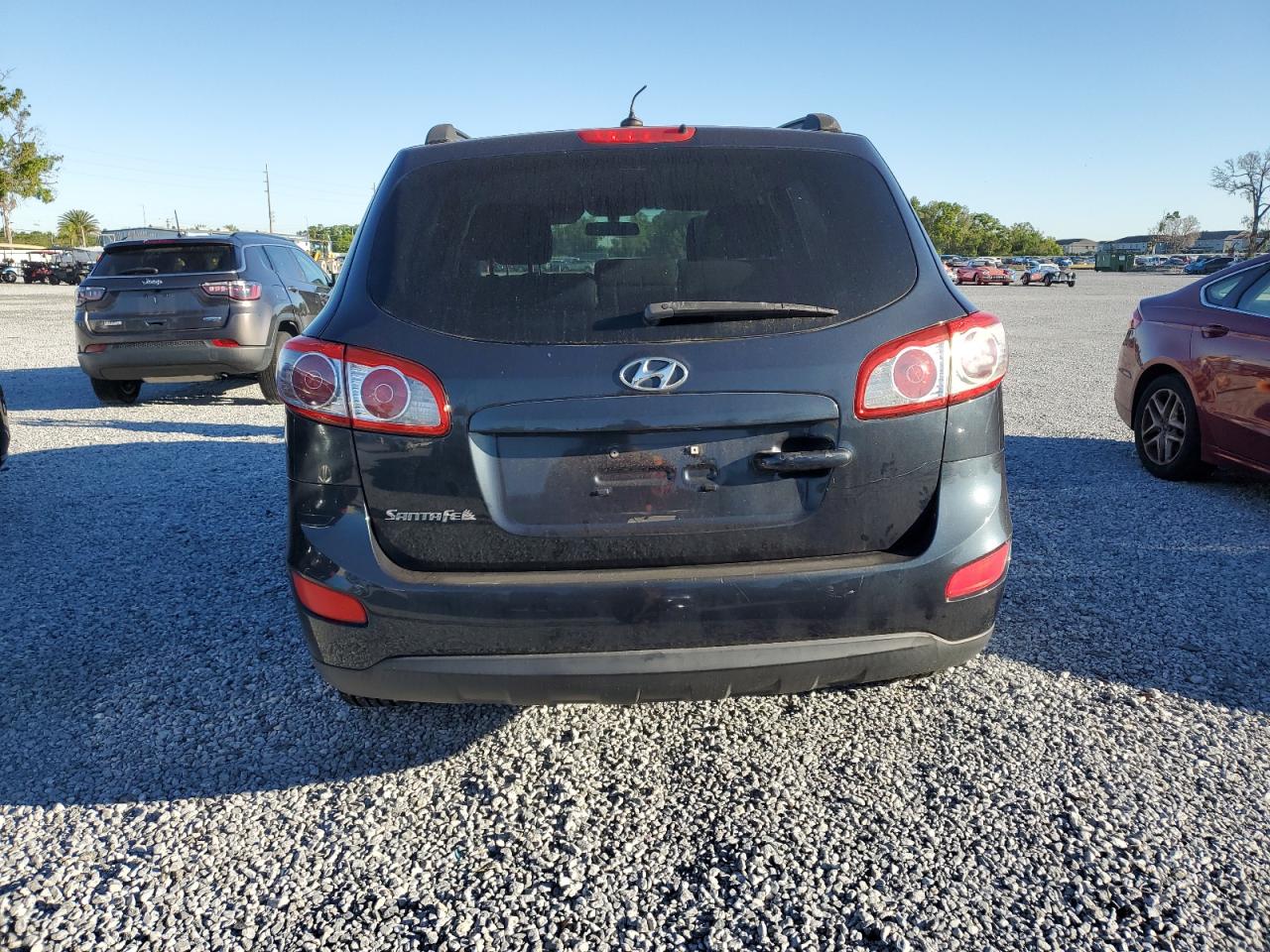 2012 Hyundai Santa Fe - Image 6