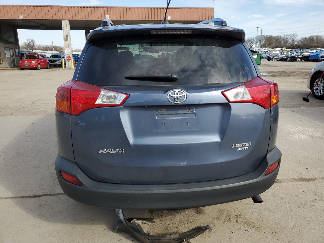 2013 Toyota RAV 4 - Image 6
