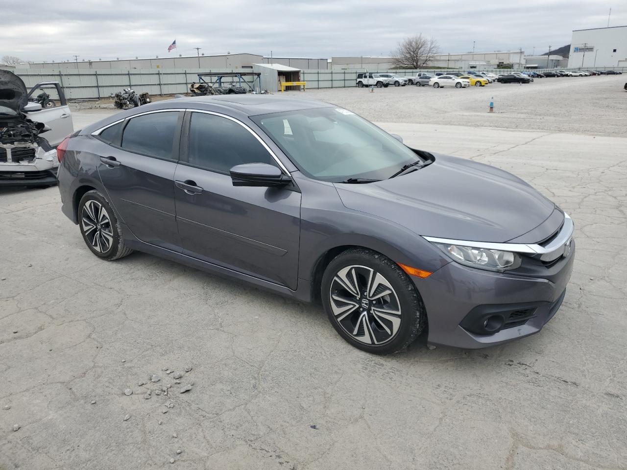 2016 Honda Civic - Image 4