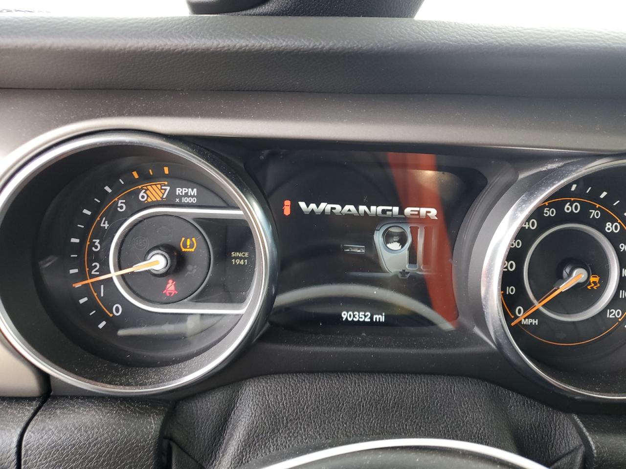 2021 Jeep Wrangler - Image 9