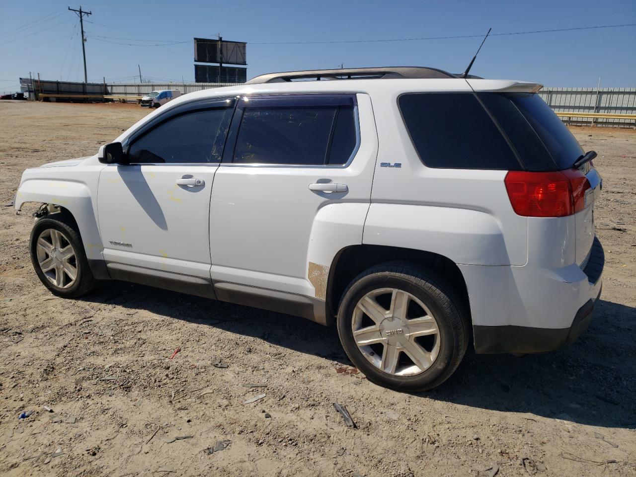 2011 GMC Terrain - Image 2