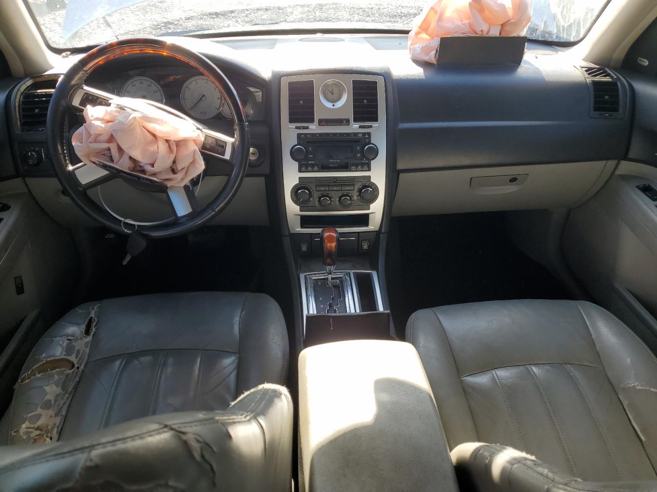 2007 Chrysler 300C VIN: 2C3KA63H77H854245 Lot: 48076415