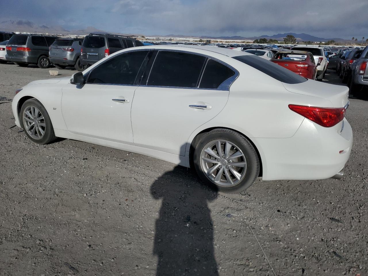 2015 Infiniti Q50 - Image 2