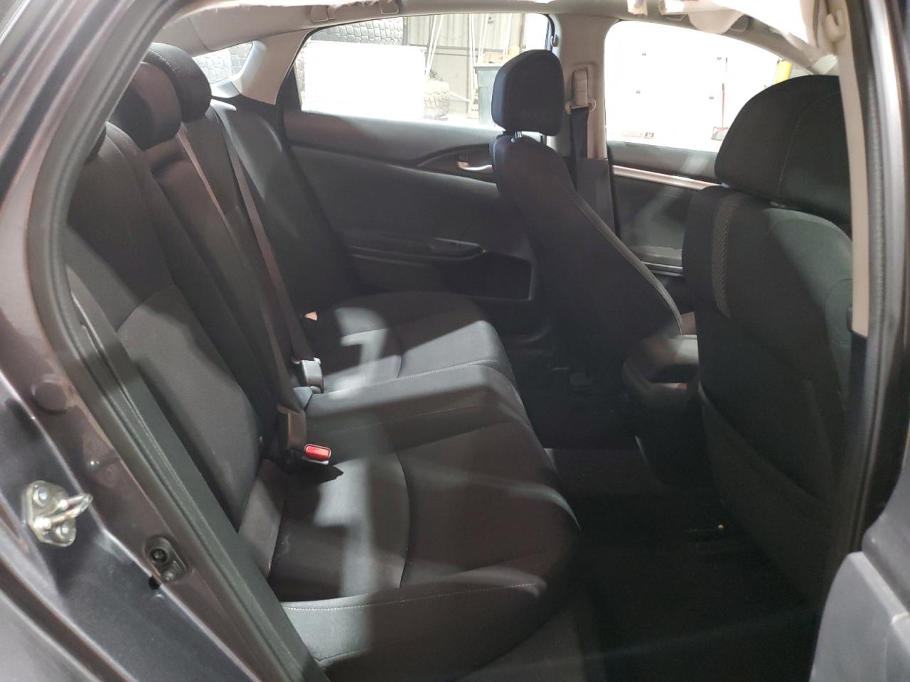 2018 Honda Civic - Image 10