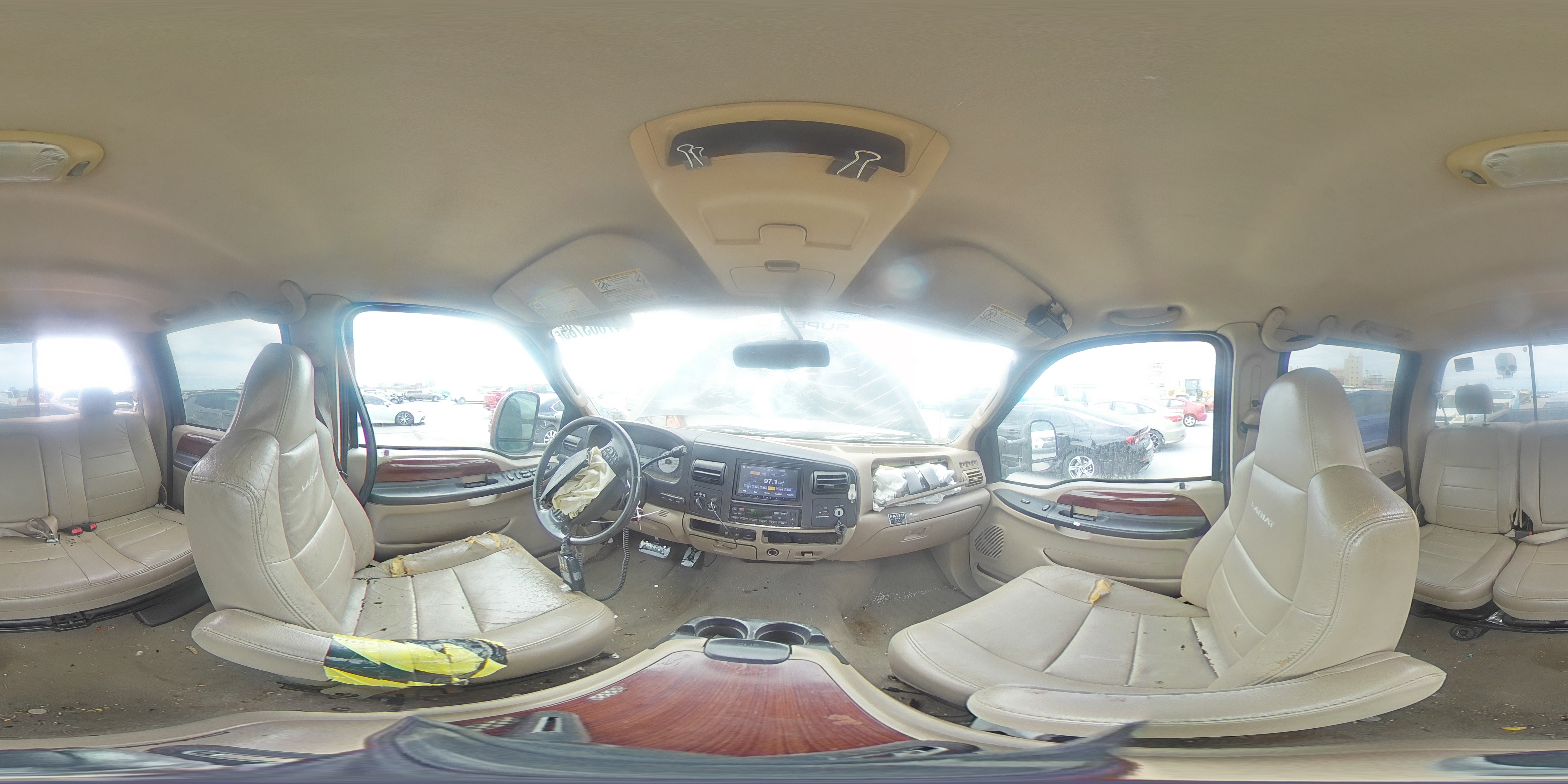 2006 Ford F250 - Image 13