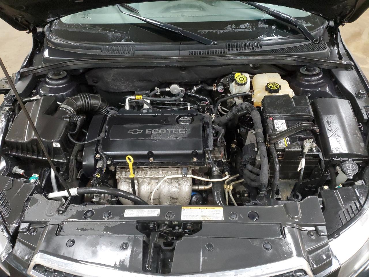 2013 Chevrolet Cruze - Image 11