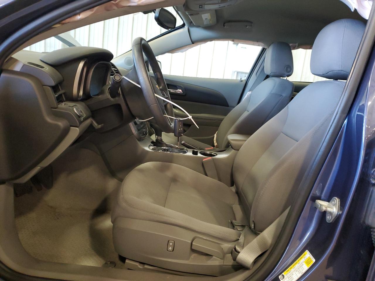 2015 Chevrolet Malibu - Image 7