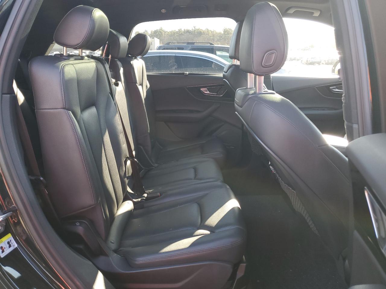 2017 Audi Q7 - Image 11
