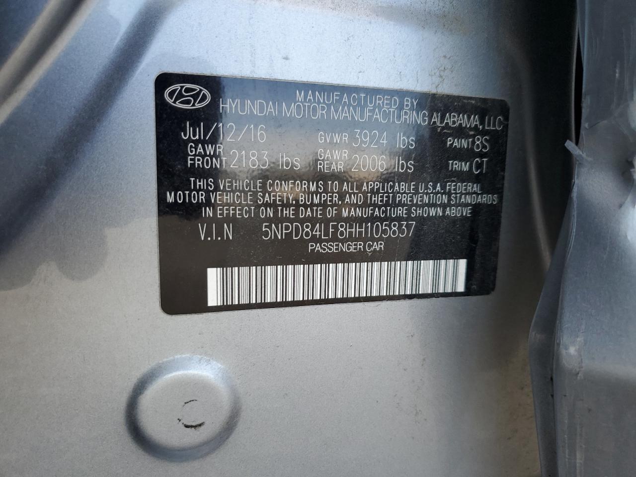 2017 Hyundai Elantra - Image 14