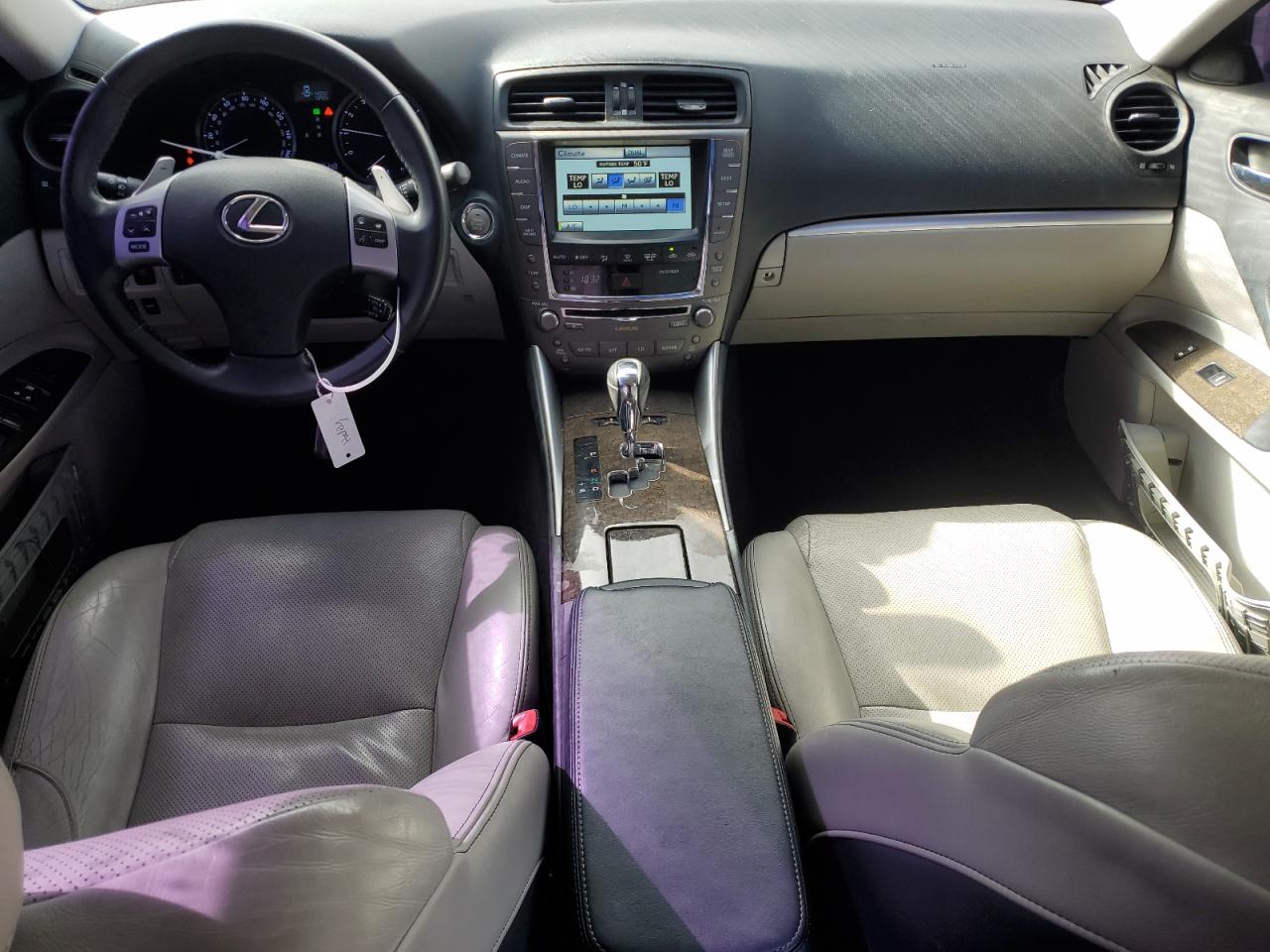 2012 Lexus IS - Image 8