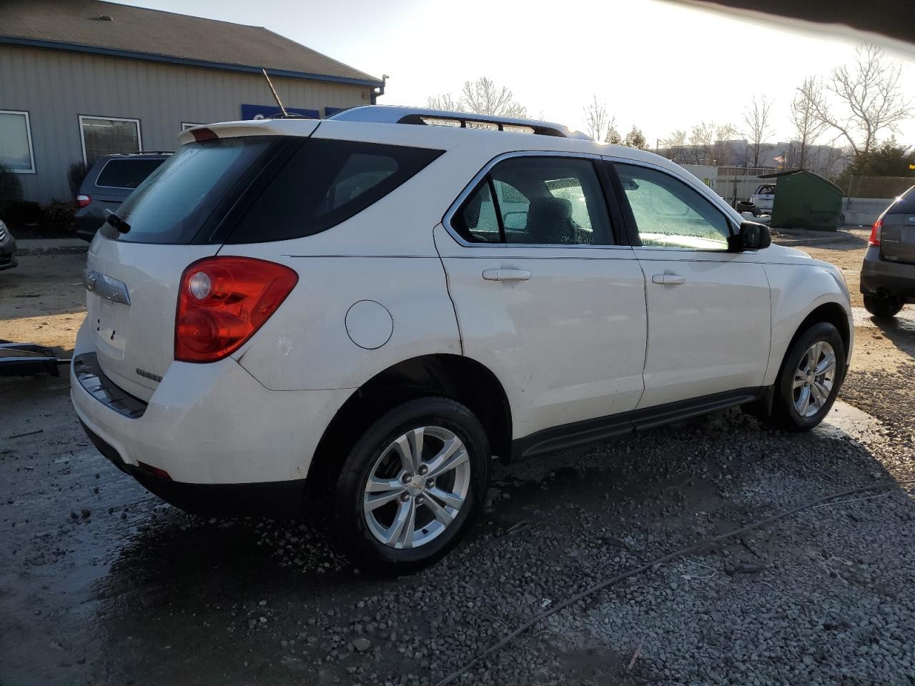 2015 Chevrolet Equinox - Image 3