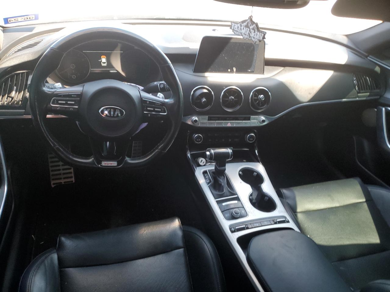 2019 Kia Stinger - Image 8