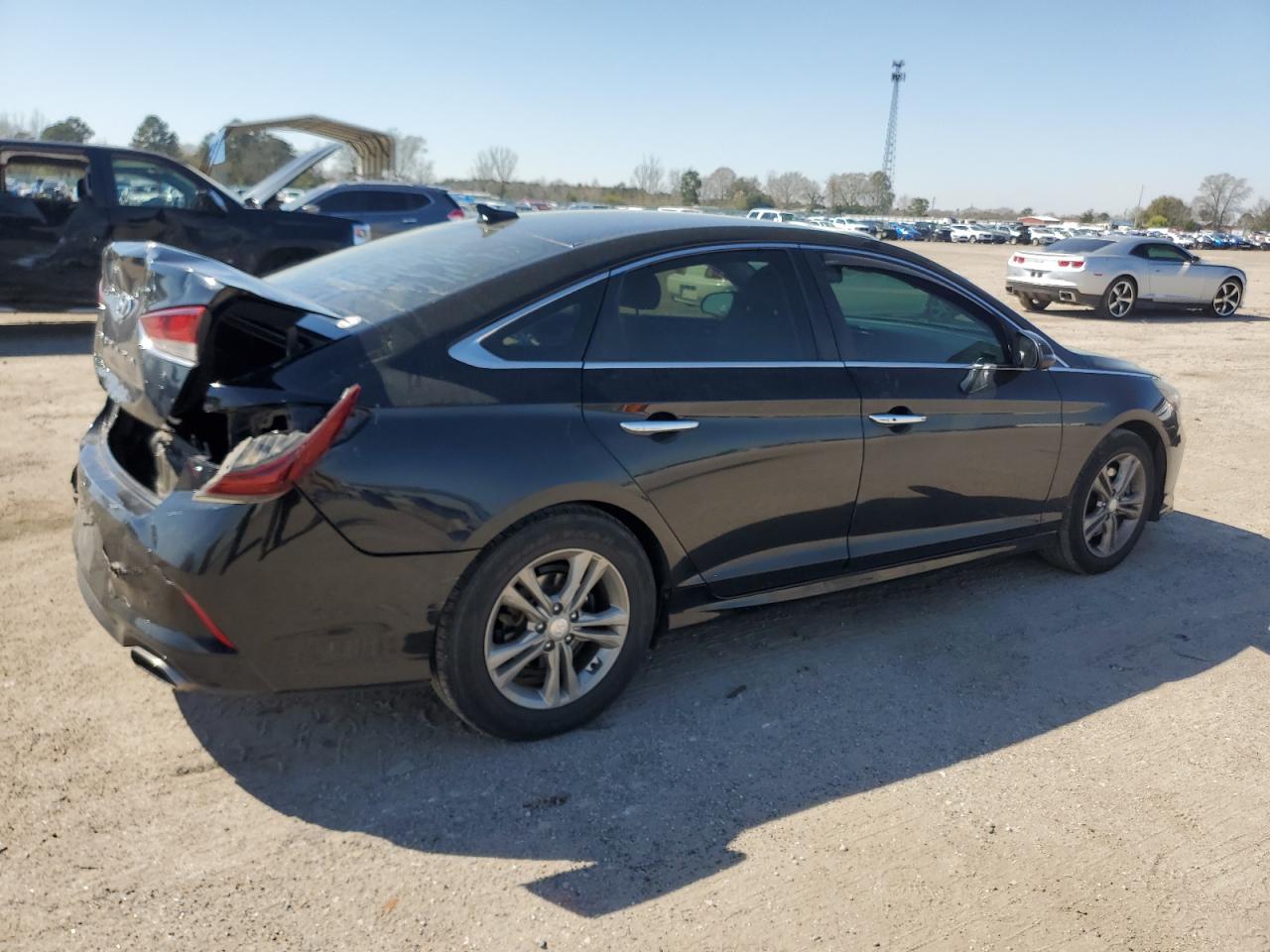 2018 Hyundai Sonata - Image 3