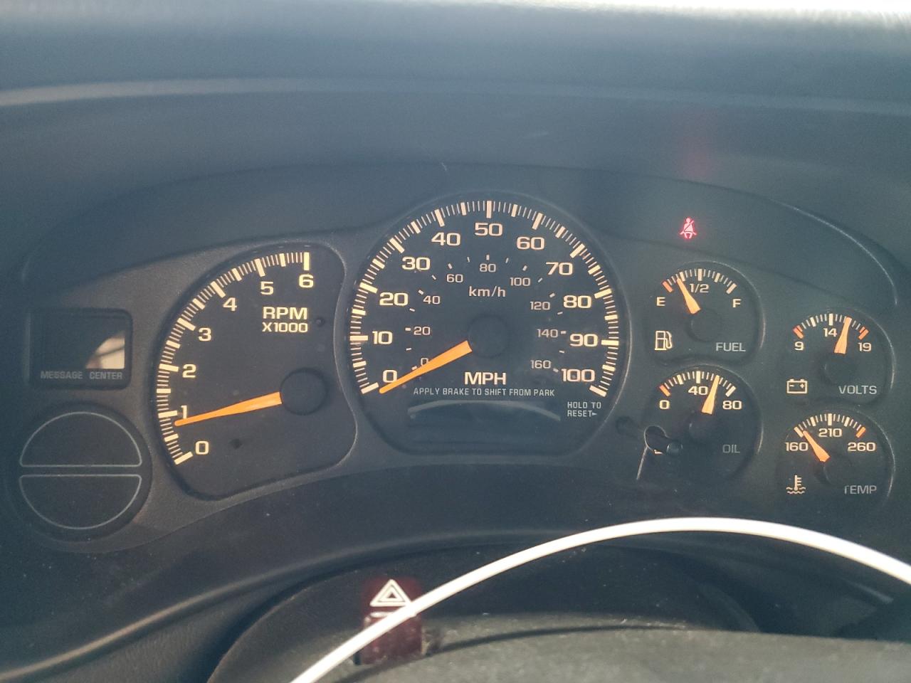 2000 GMC Sierra - Image 9