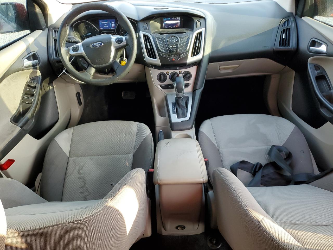 2014 Ford Focus - Image 8