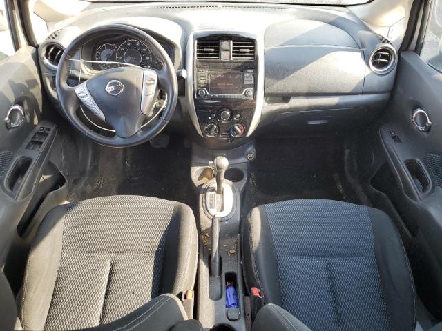  NISSAN VERSA 2017 Srebrny