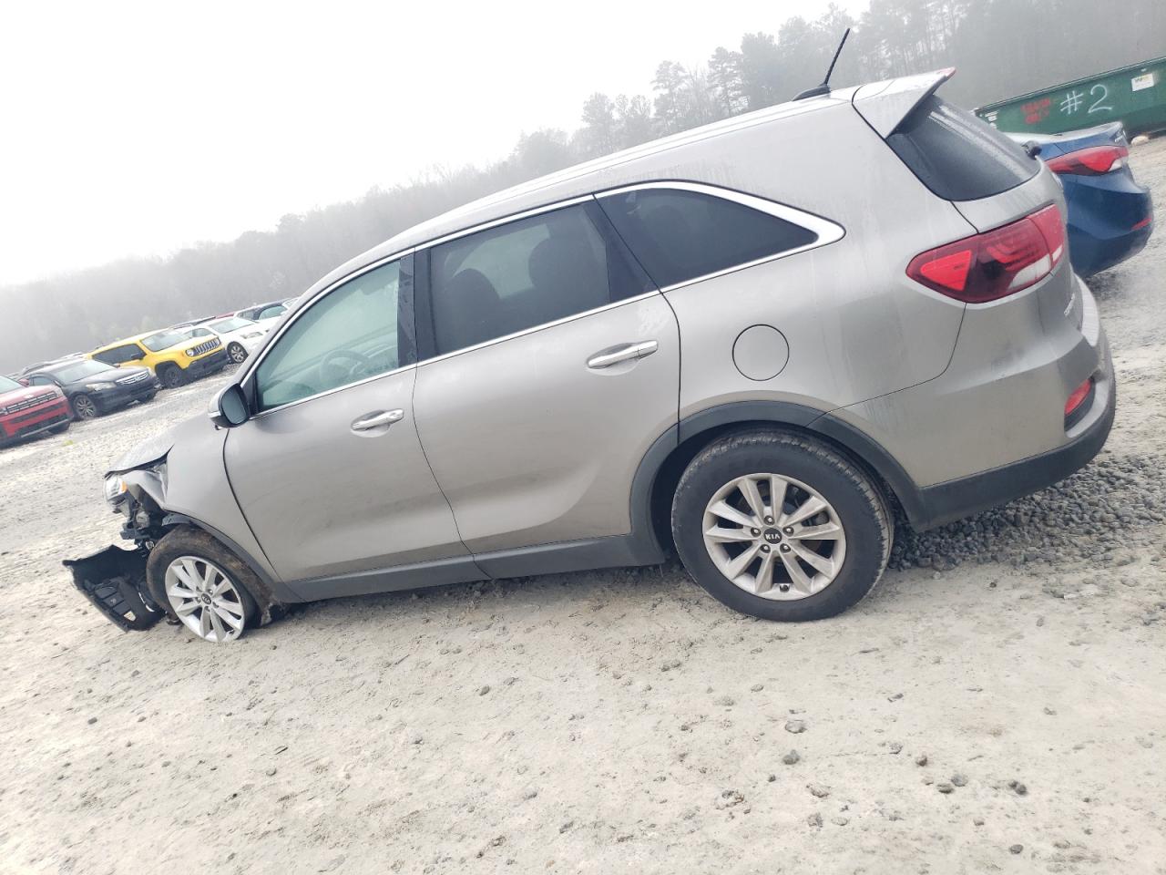 2019 Kia Sorento - Image 2
