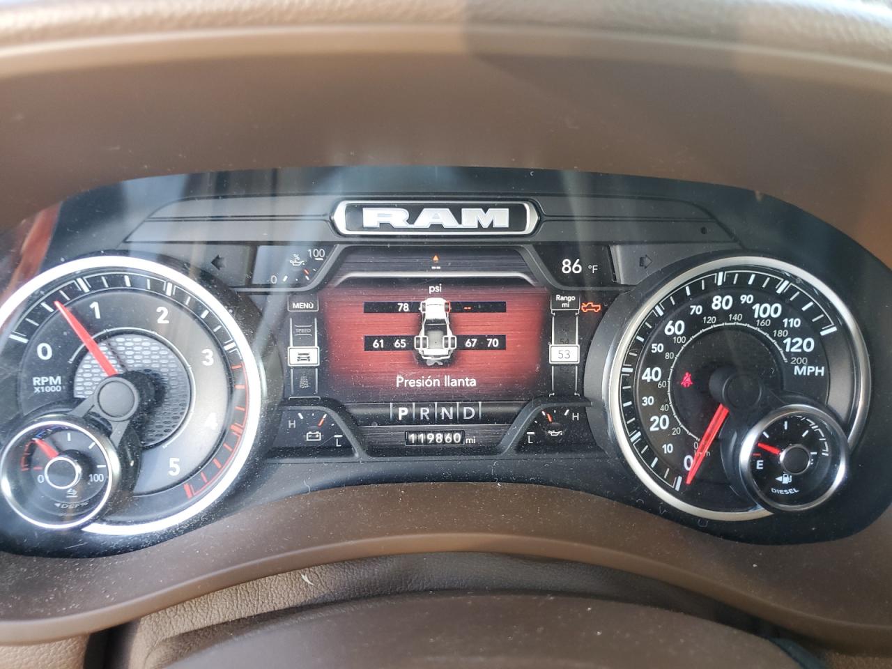 2022 RAM 3500 - Image 9