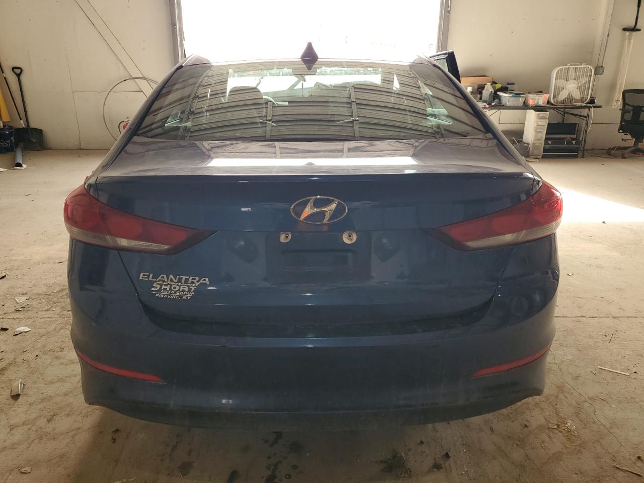 2018 Hyundai Elantra - Image 6