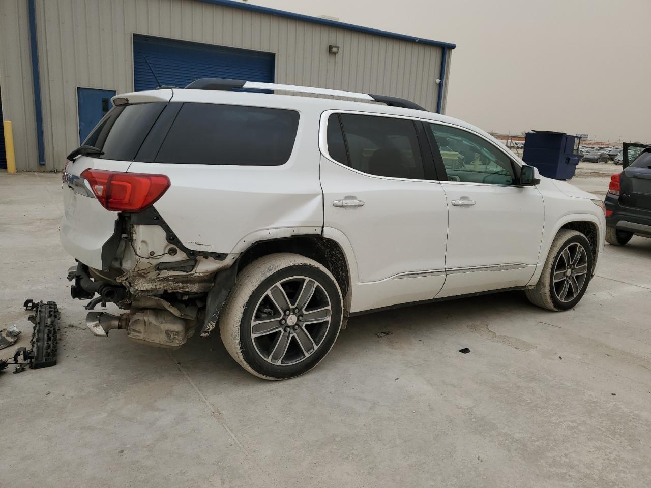 2017 GMC Acadia - Image 3