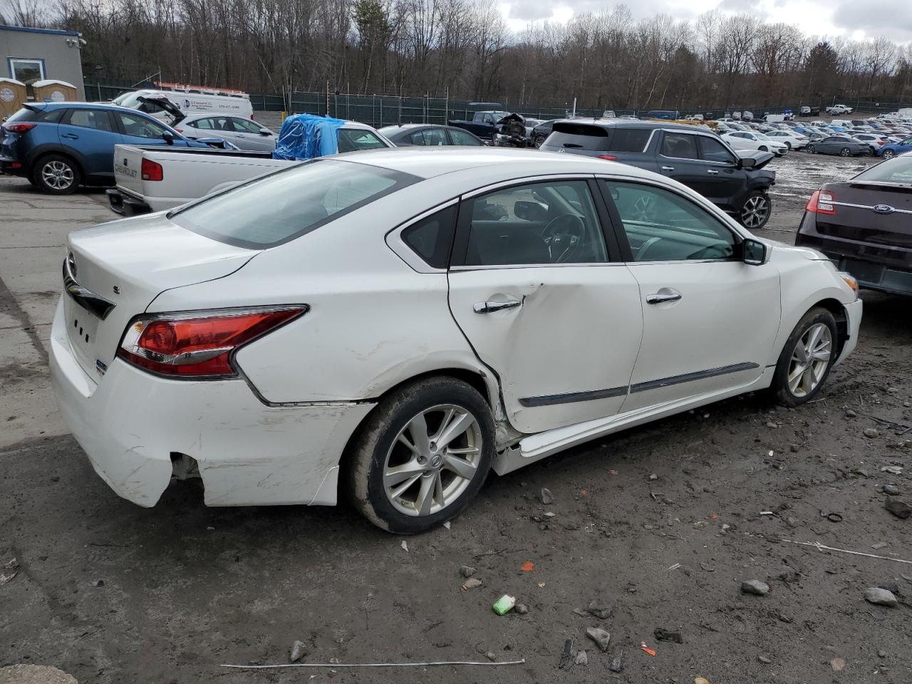 2014 Nissan Altima - Image 3