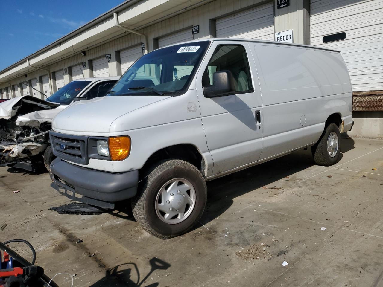 2007 Ford Econoline E250 Van за продажба в Louisville, KY - Front End