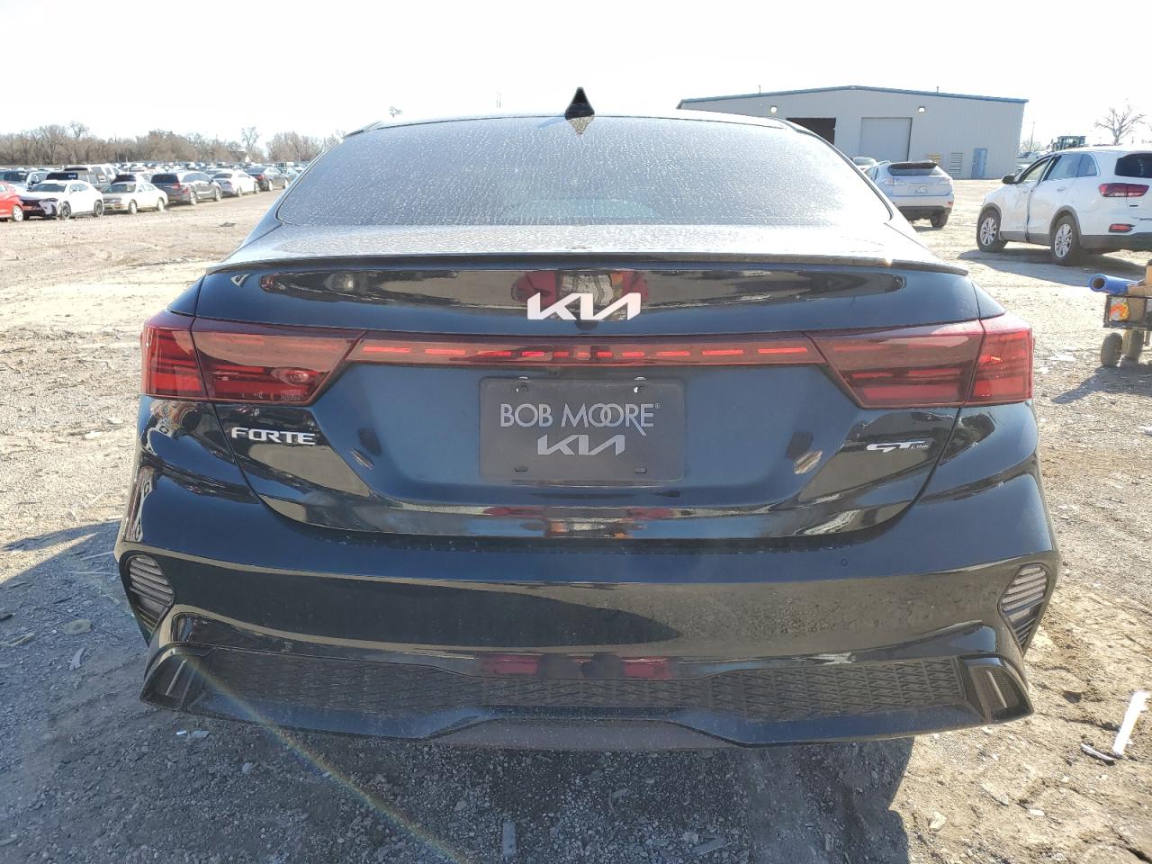 2023 Kia Forte - Image 6