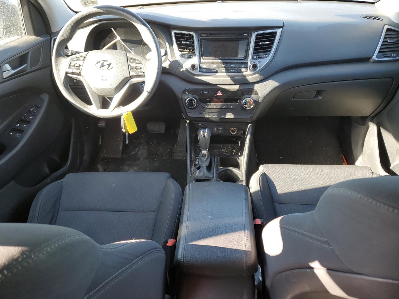 2017 Hyundai Tucson - Image 8