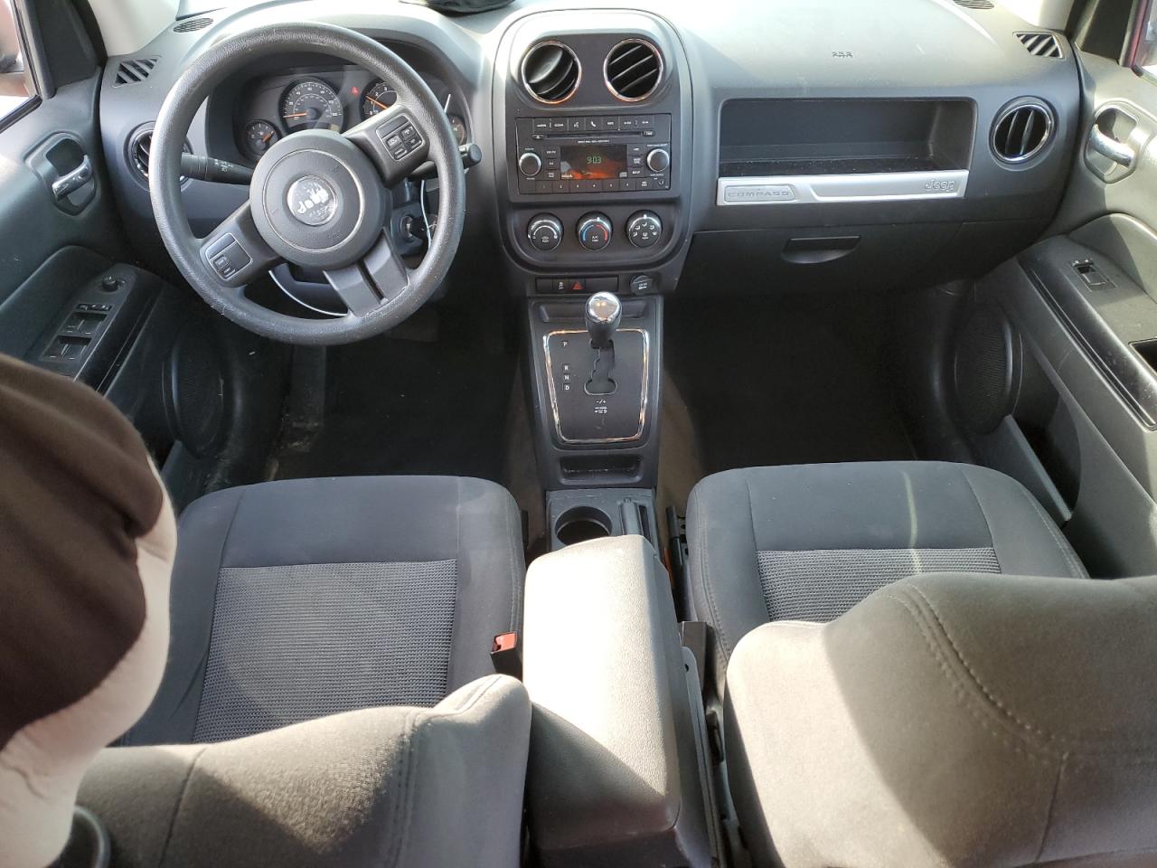 2016 Jeep Compass - Image 8