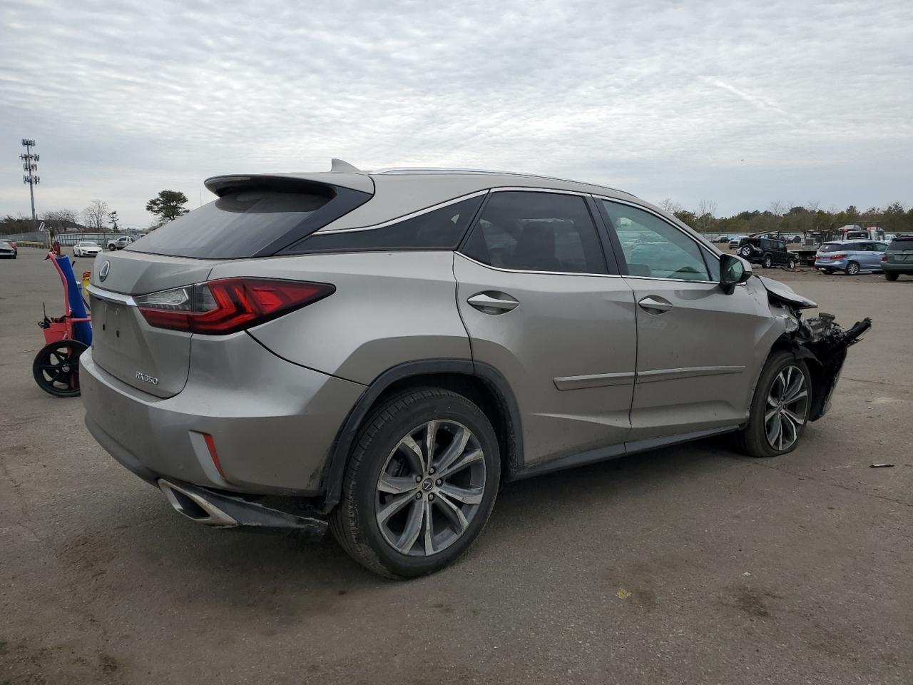 2018 Lexus RX - Image 3
