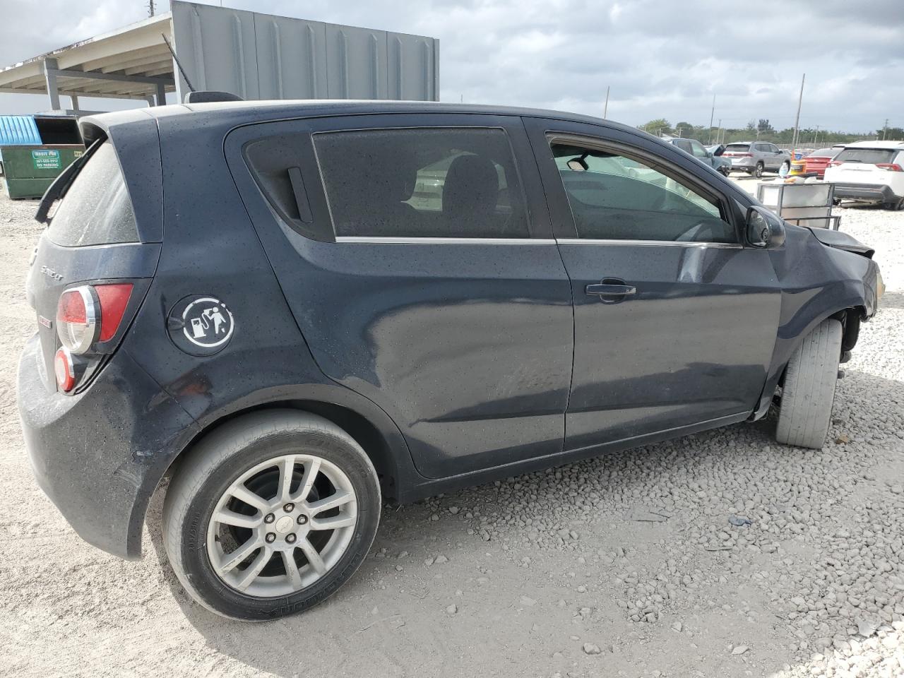 2015 Chevrolet Sonic - Image 3