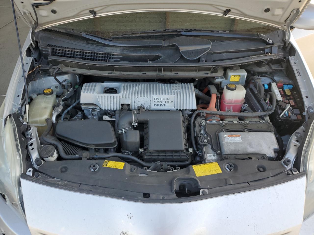 2011 Toyota Prius - Image 13