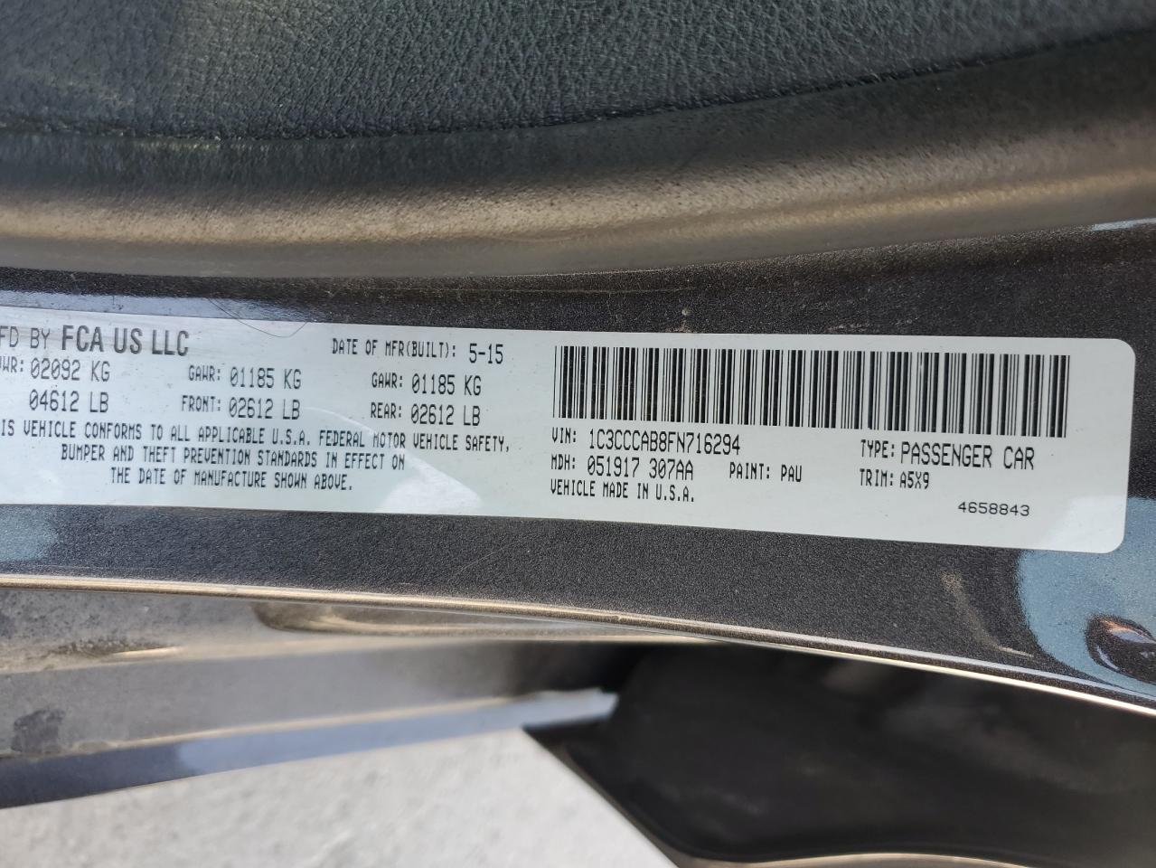 2015 Chrysler 200 - Image 12